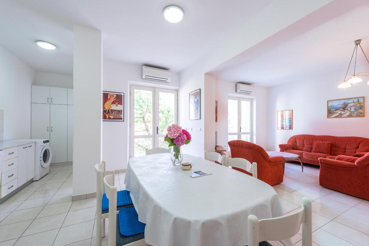 קאבטאט Villa Nona מראה חיצוני תמונה
